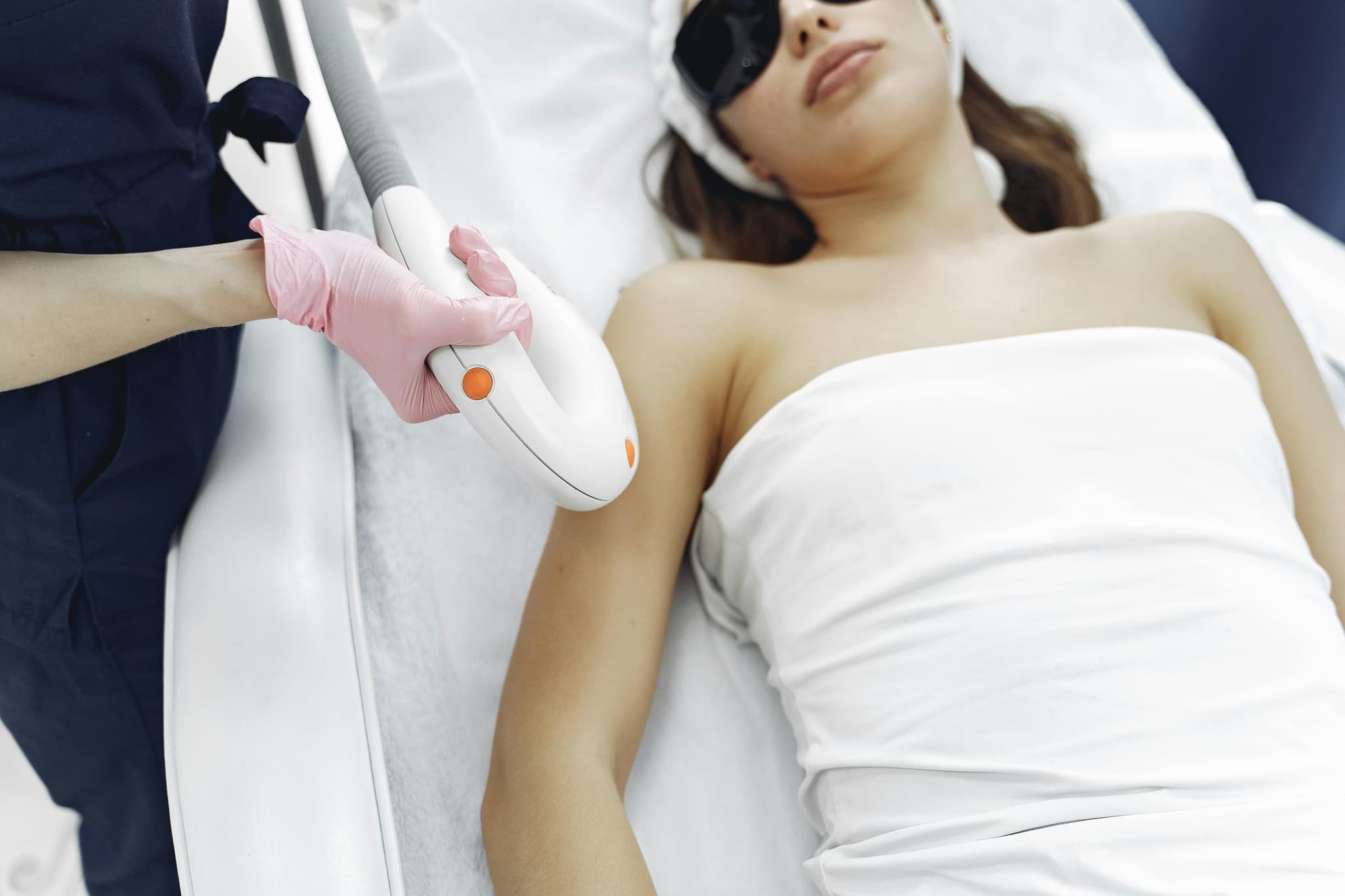 Laser ND-YAG Technician training at BC Medical Aesthetic